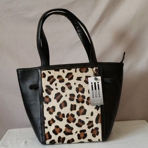 New iLi New York leather purse